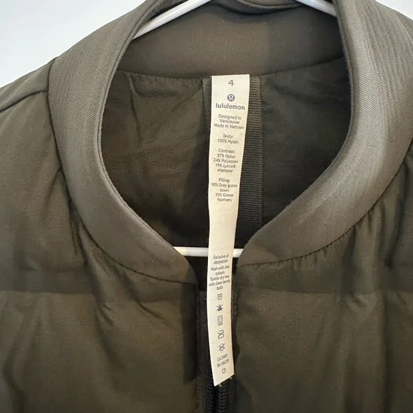 Lululemon jacket - Picture 3 of 4